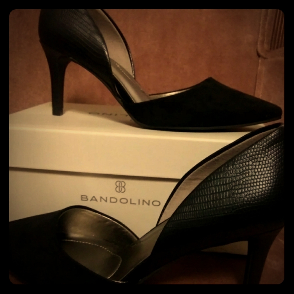 Bandolino D'orsay pumps